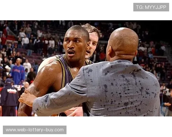 奥本山斗殴事件背后的社会影响与NBA历史变革分析 奥本山斗殴事件背后的社会影响与NBA历史变革分析